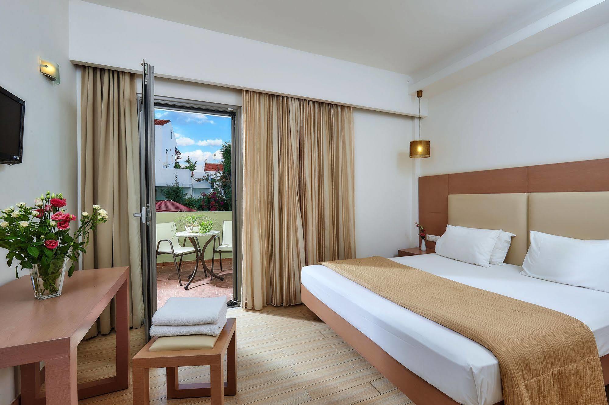 Panormo Beach Hotel Pánormos Екстериор снимка
